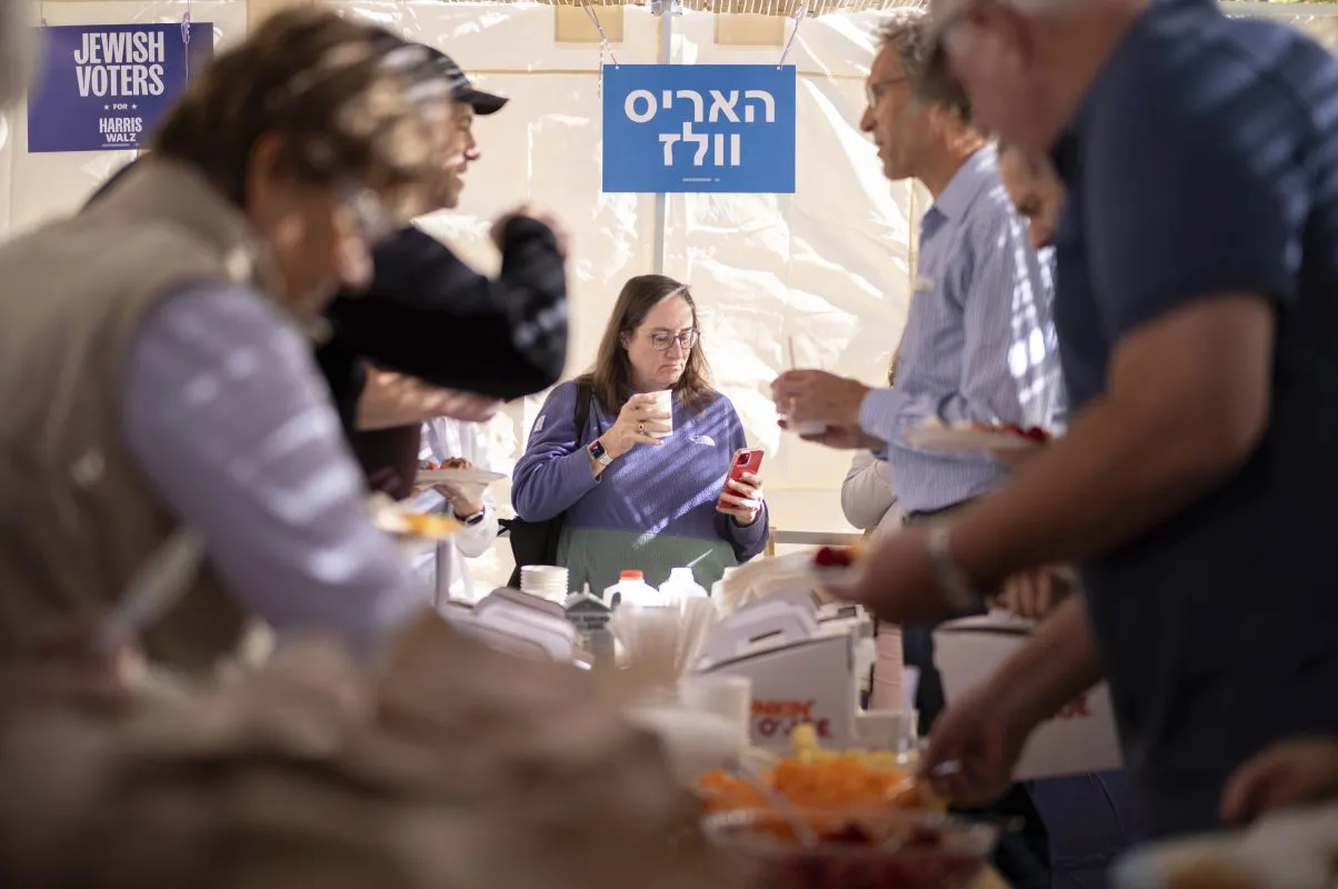 Democrats’ fundraising woes raise questions about whether Jewish donors are pulling back