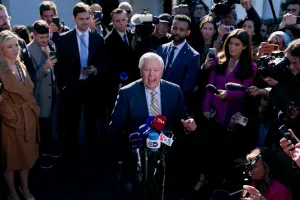 Trump calls for appointing Lindsey Graham’s sister to interim Senate seat