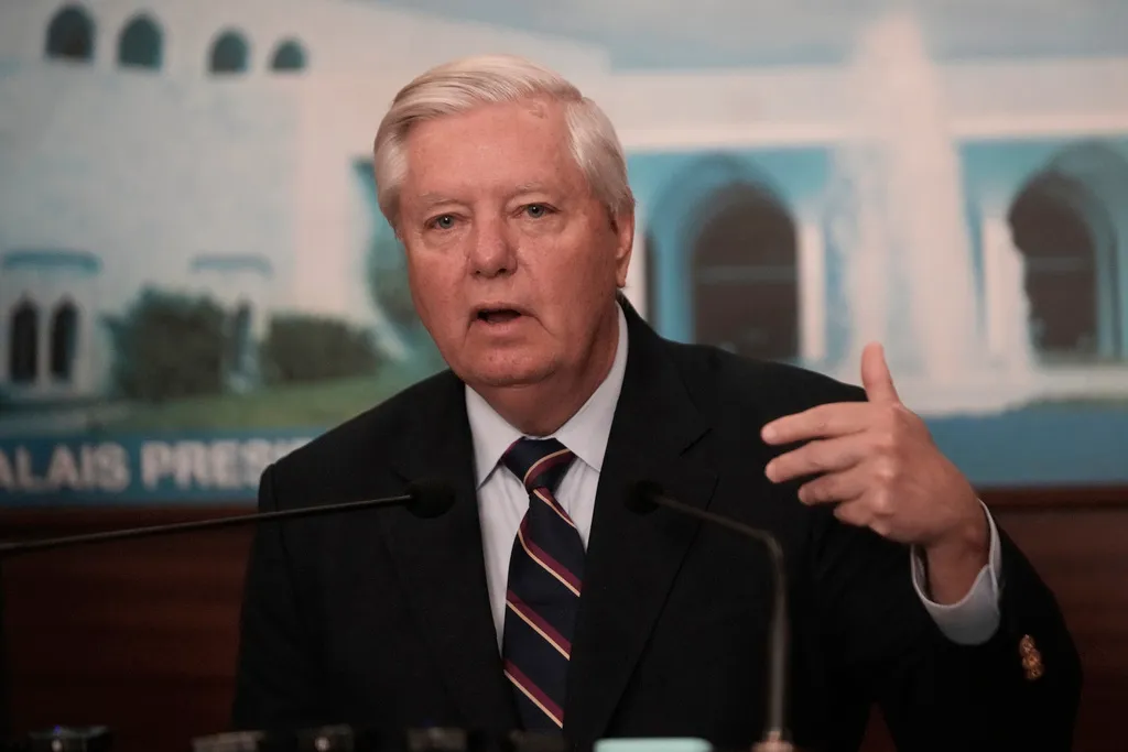 Lindsey Graham dead at 71 after ‘brief and sudden illness’