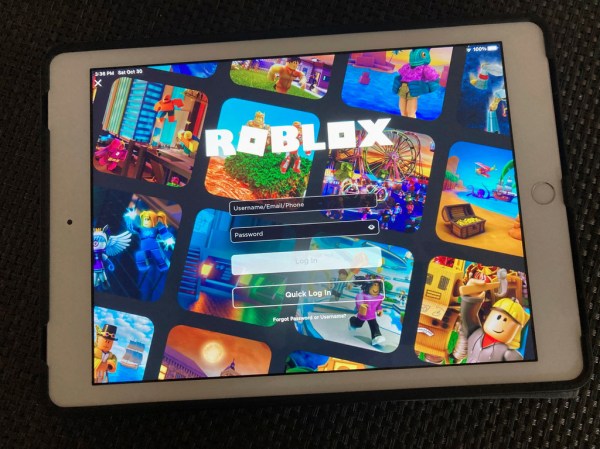Midwest senators open investigation into Roblox allegedly putting profits over child safety