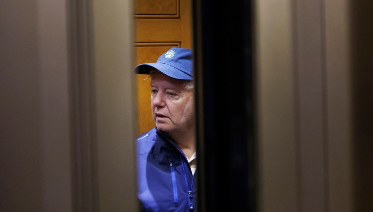 How will Lindsey Graham be replaced as South Carolina senator after sudden death?