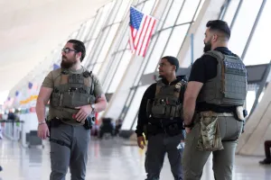 Judge blocks Virginia ICE mask ban hours before going into effect