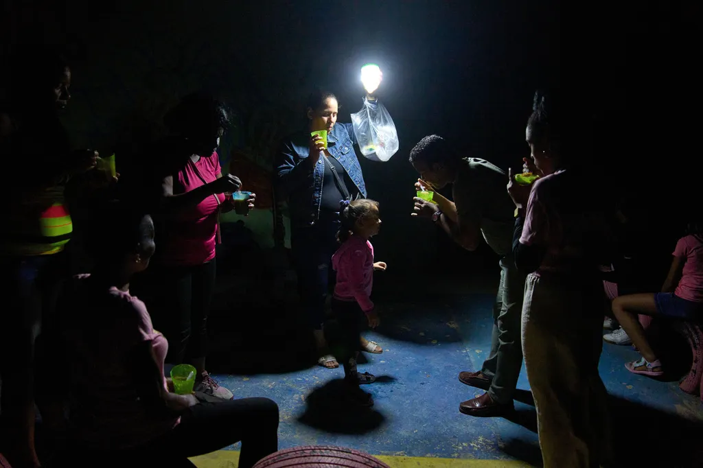 Cuba suffers island-wide blackout under US oil blockade
