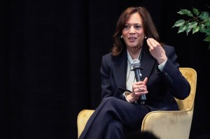 Joe Concha torches Kamala Harris for courting socialist wave, then turns fire on Republicans