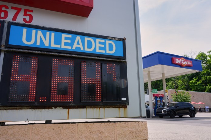 washingtonexaminer.com - Kaelan Deese - DOJ investigating oil companies over manipulating gas prices