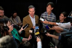 Beshear’s pressure campaign on McConnell tests his 2028 political brand