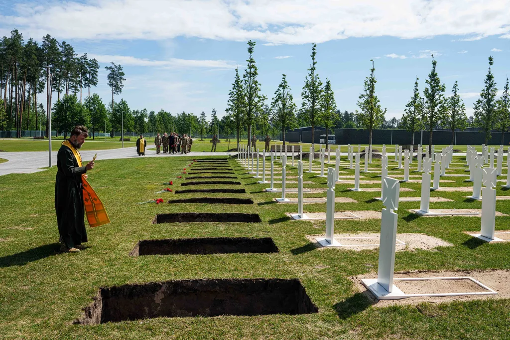 Unrelenting war in Ukraine sees skyrocketing death toll in fifth year
