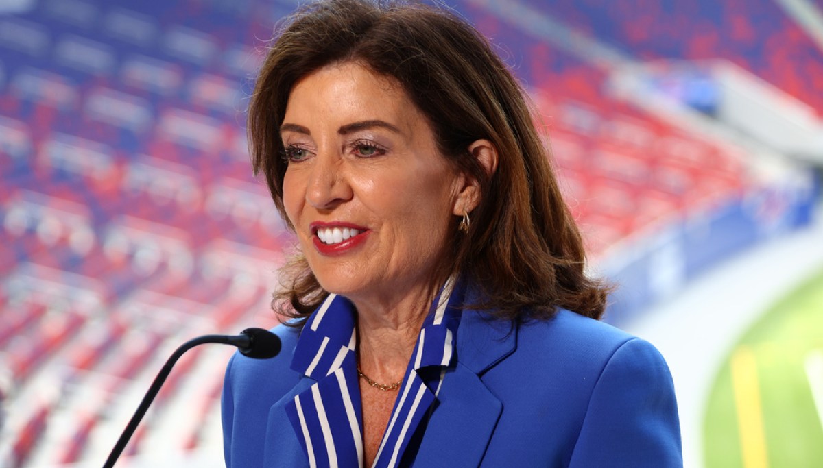 Hochul tops Blakeman by double digits in first poll of New York gubernatorial race