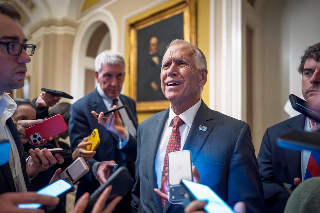 Thom Tillis threatens to stall SAVE America Act