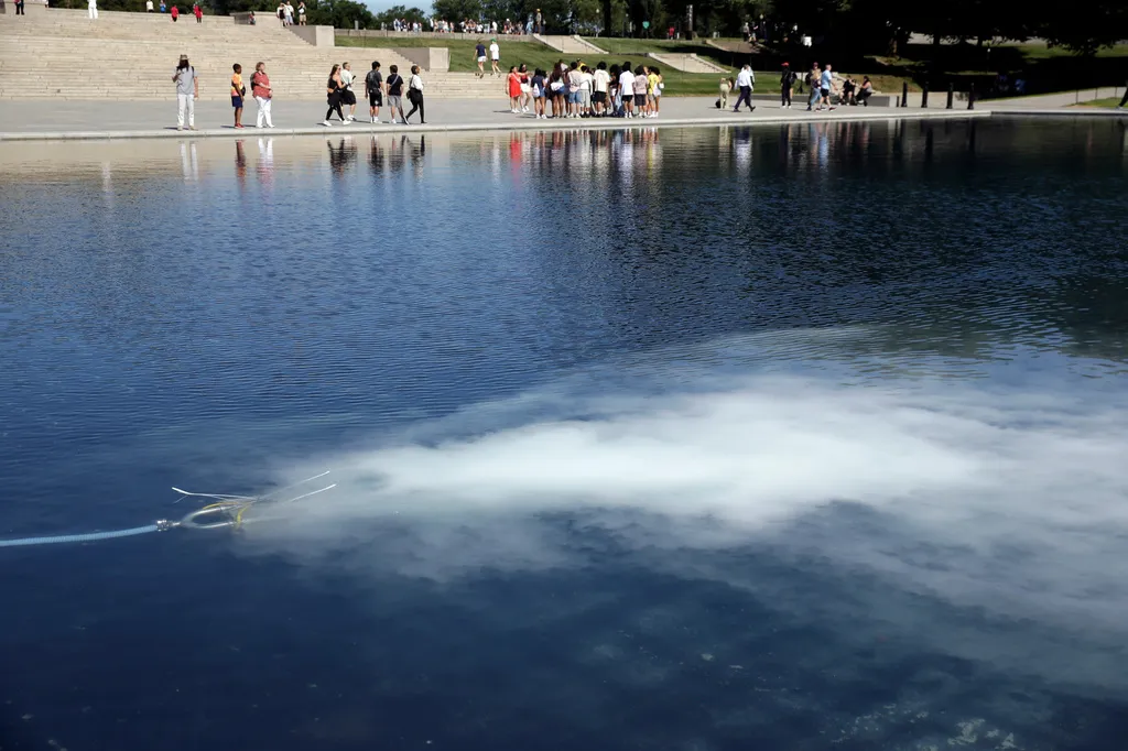 Reflecting Pool algae was ‘in the pipes’ Burgum says despite Trump blaming vandals