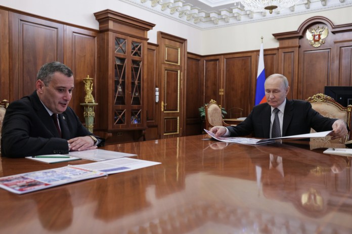 Putin meeting Kursk governor