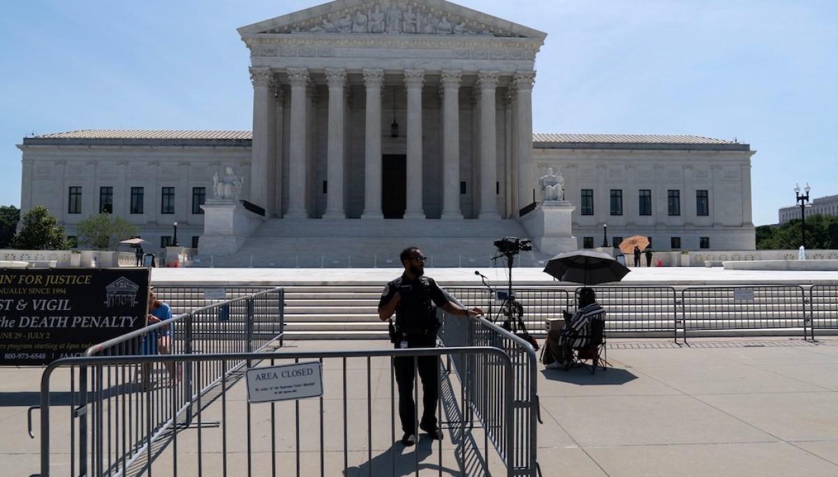 Supreme Court to review whether Alaska overstepped by seizing plane over six-pack of beer