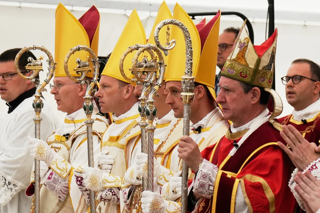 SSPX defies Pope Leo XIV, breaks from Catholic Church with illicit consecration of new bishops