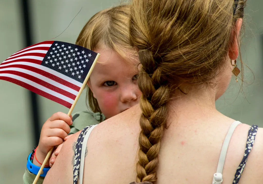 Trump’s new stay-at-home-parent plan misses the mark