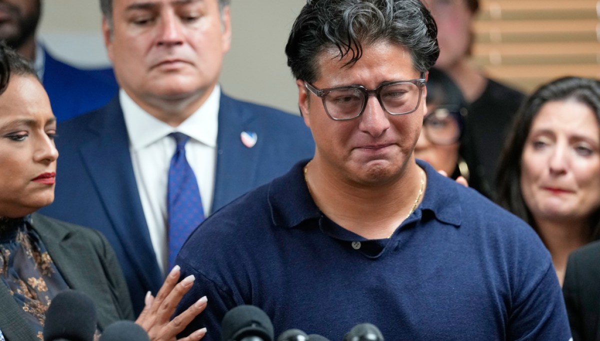 Texas Democrats call for investigation into ICE officer who fatally shot illegal immigrant