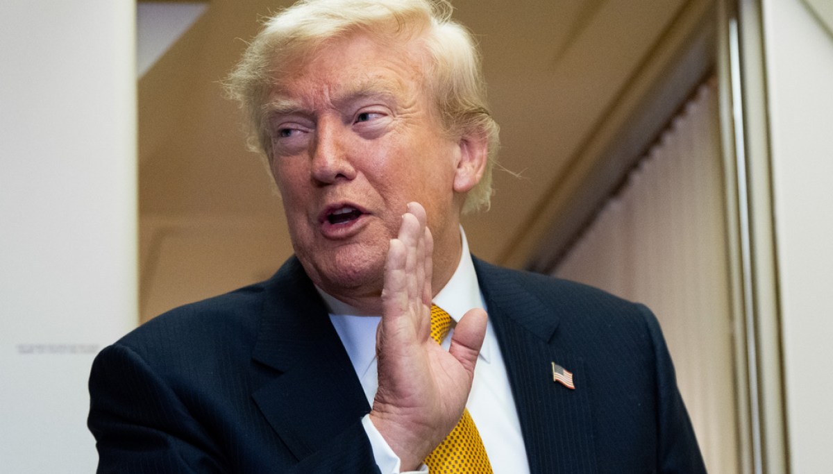 As mourners in Tehran call for death to the American president, Iran allegedly plots to assassinate Trump