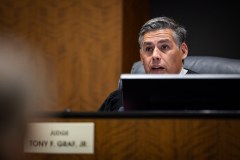 Judge blocks Tyler Robinson hearing exhibits from broadcast after confession letter error