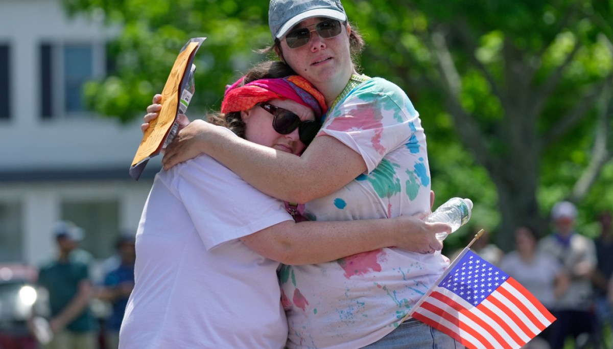 Man killed by ICE in Maine was not target of warrant, Sen. Angus King says