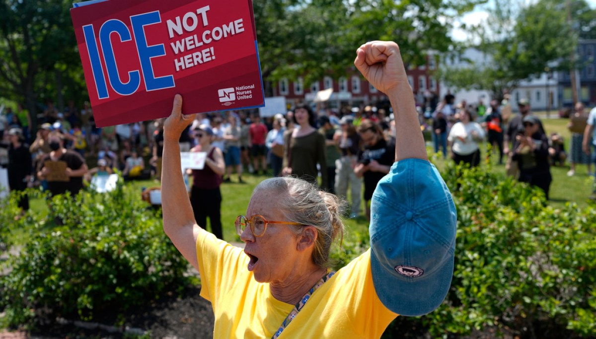 Maine Democrats vying to replace Graham Platner lash out after fatal ICE shooting