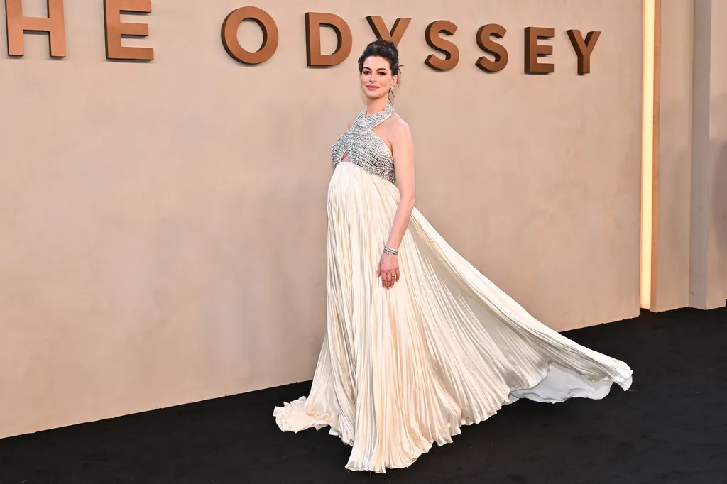 The Right’s weird problem with Anne Hathaway’s pregnancy
