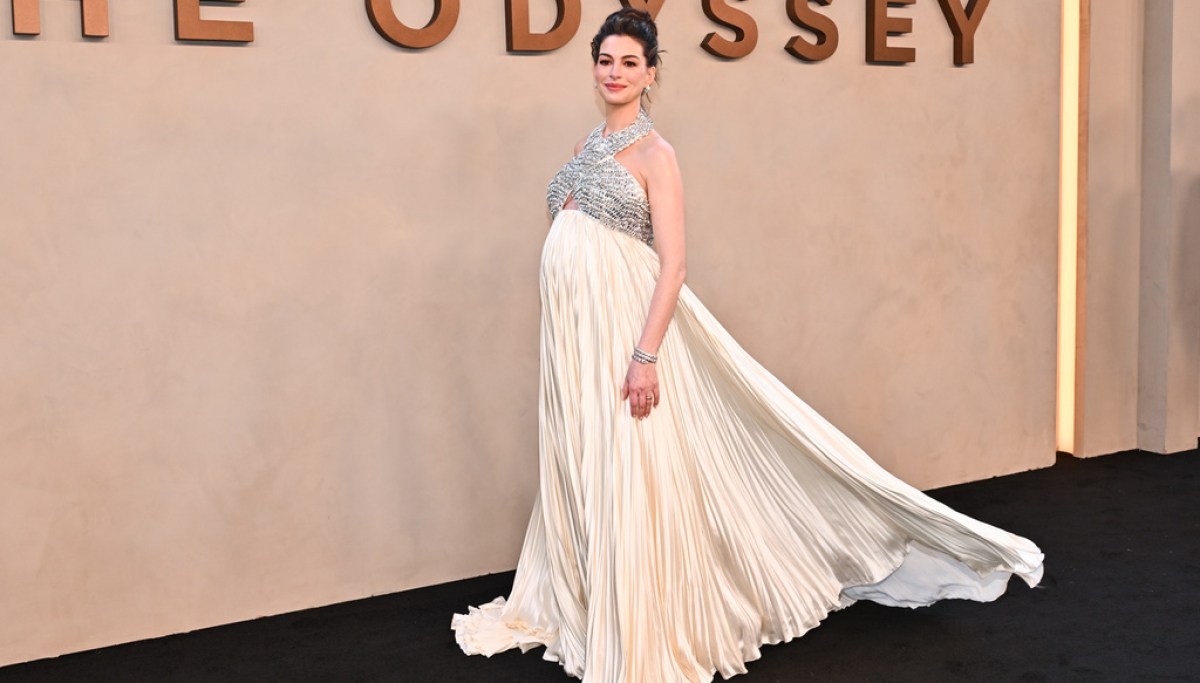 The Right's weird problem with Anne Hathaway's pregnancy