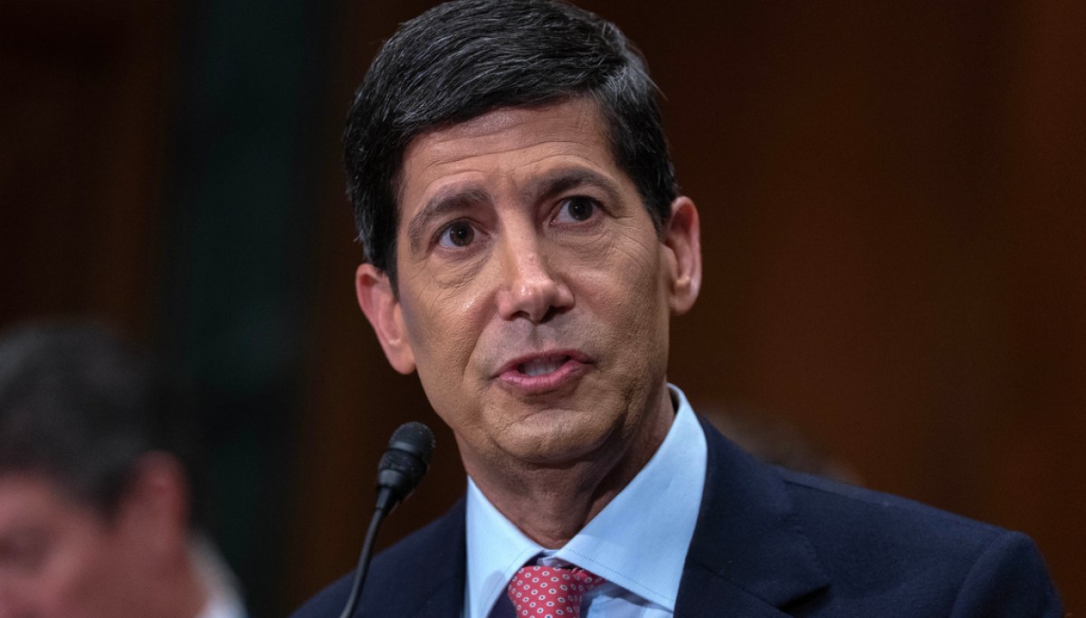 Fed holds rates steady, with three officials dissenting