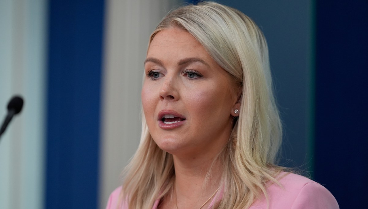 White House staffer put on unpaid administrative leave over insider trading scandal