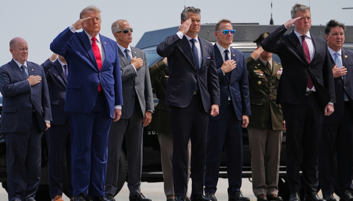 White House report card: Trump is sliding into an Iranian quagmire