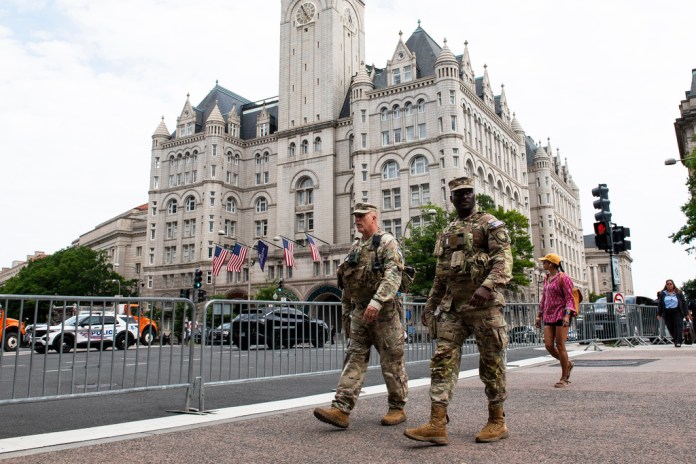Pentagon Chief Headlines Star-Studded White House Correspondents