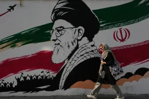 Trump’s alternative to war with Iran isn’t peace. It’s a bloodbath