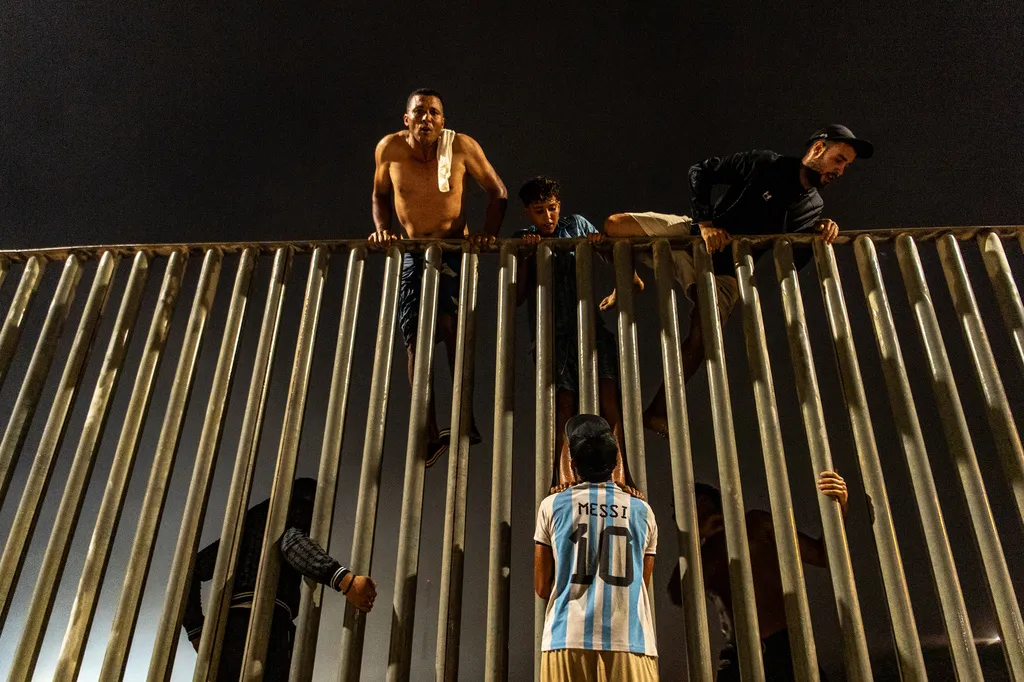 At least 18 die after breach of border between Morocco and Spanish territory of Ceuta