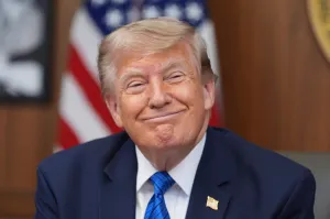 Trump thanks the press for ‘very fair’ coverage of his second term