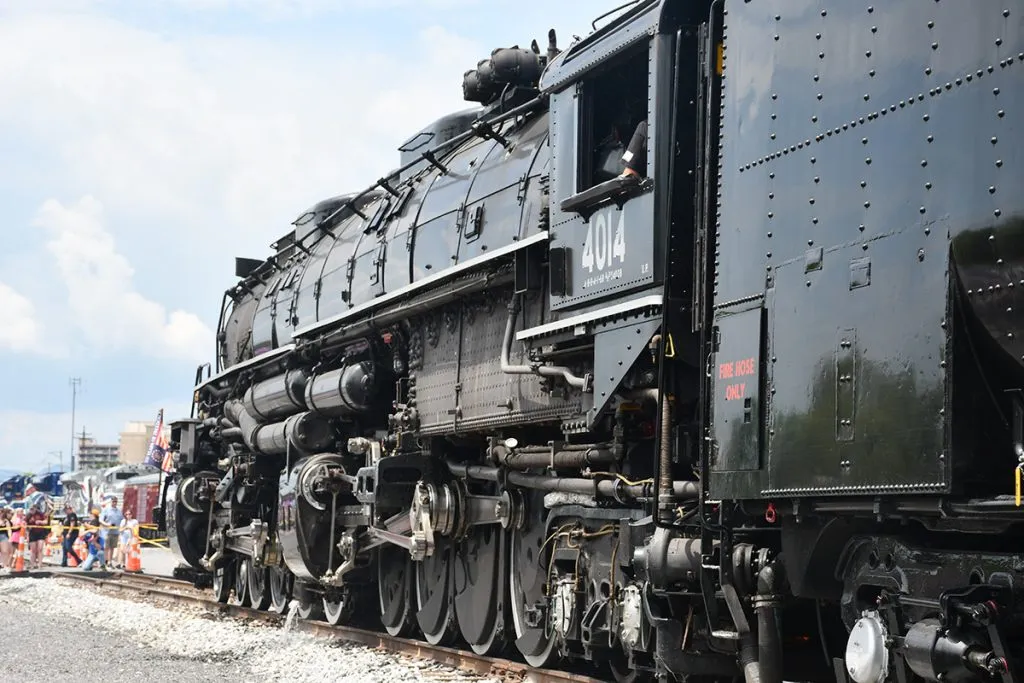 More than a machine: Big Boy No. 4014 sparks a nationwide reunion