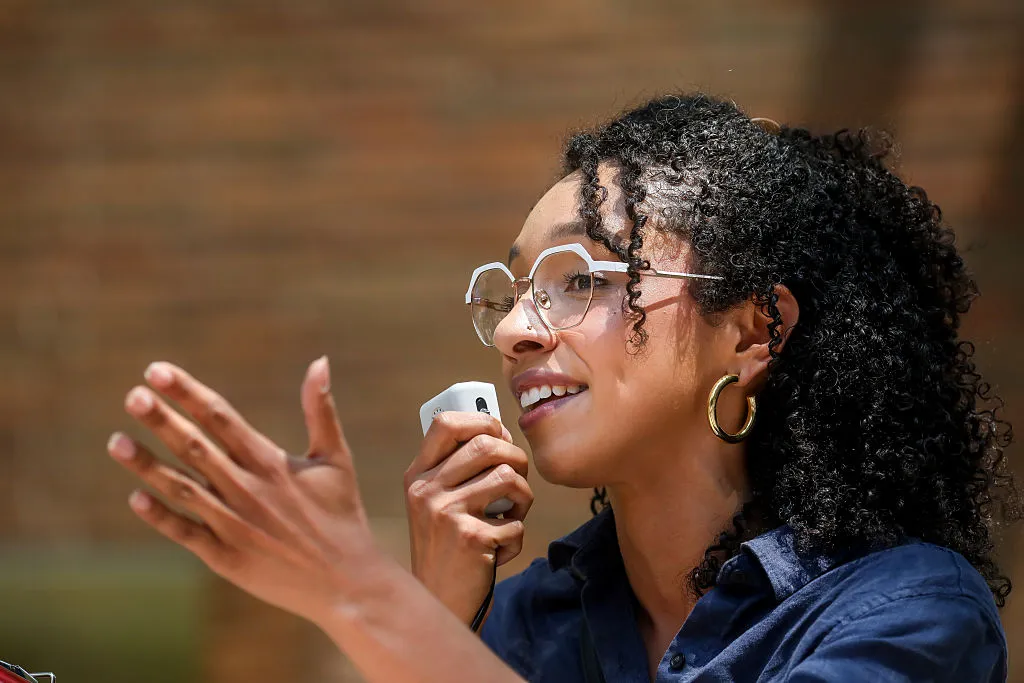 New York socialist House candidate calls for police commissioner to step down after ICE shooting