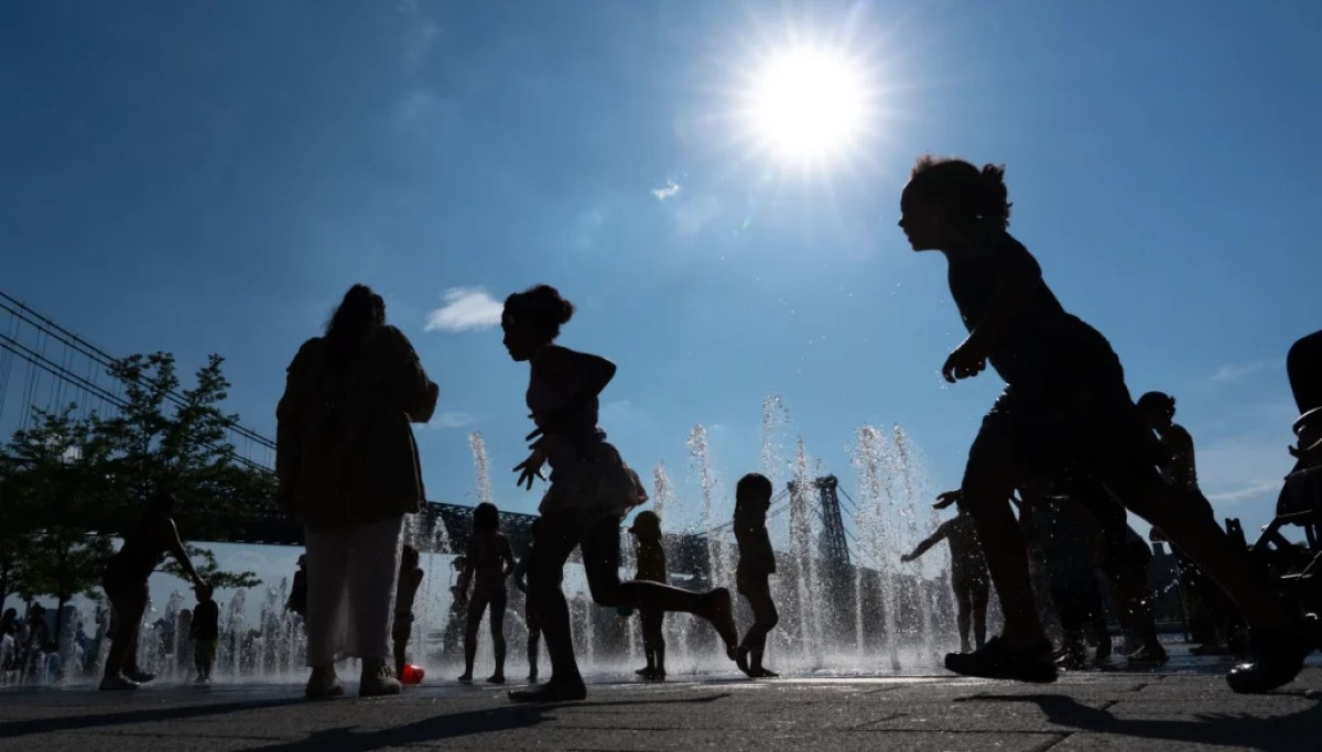 New York City to suspend evictions for two days due to heat dome