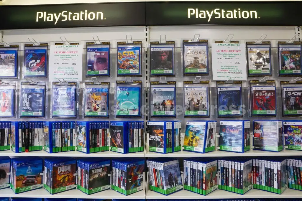 PlayStation announces it will end physical disc production for new games starting in 2028