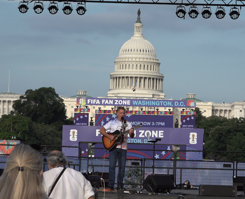 Music and patriotism: Dukes of Hazzard star praises community and family at Great American State Fair