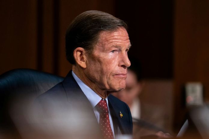 Democrats resist Trump’s push to add Iran to Russia sanctions bill Democrats resist Trump’s push to add Iran to Russia sanctions bill