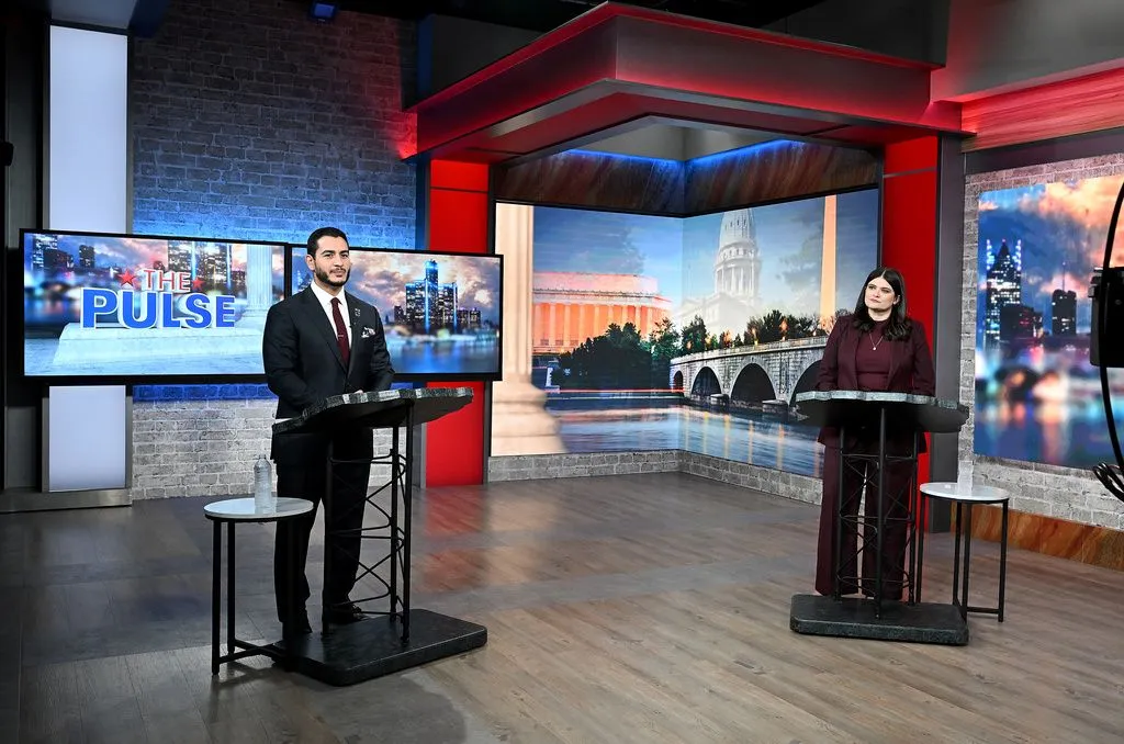 Is the nonsocialist Democratic establishment fooling itself?