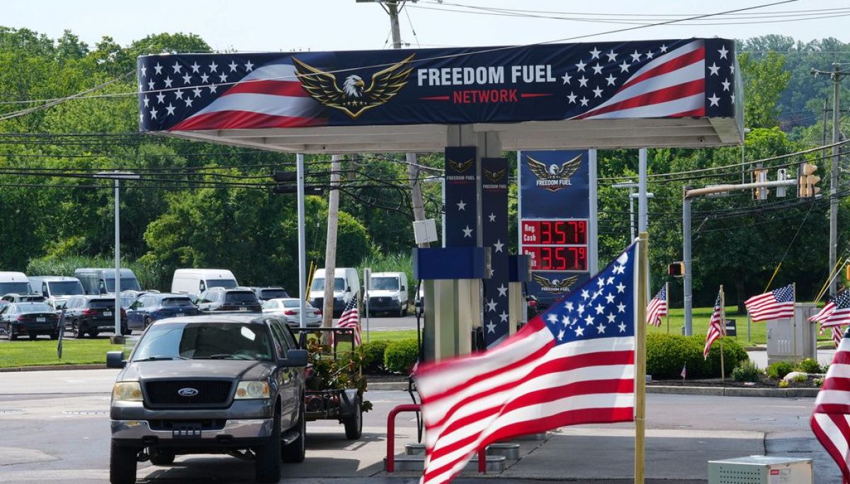 Businessmen behind ‘Freedom Fuel’ gas stations that caused concern over subsidies