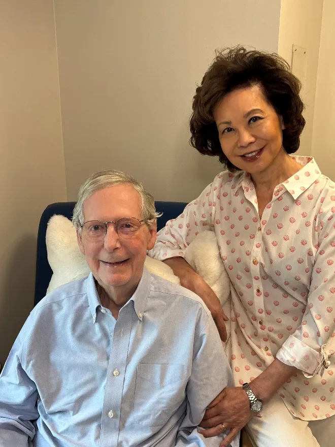 Sen. Mitch McConnell (R-KY) and his wife, Elaine Chao