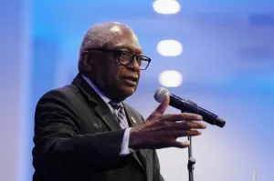 Black Democrats emerge as bulwark against socialist takeover