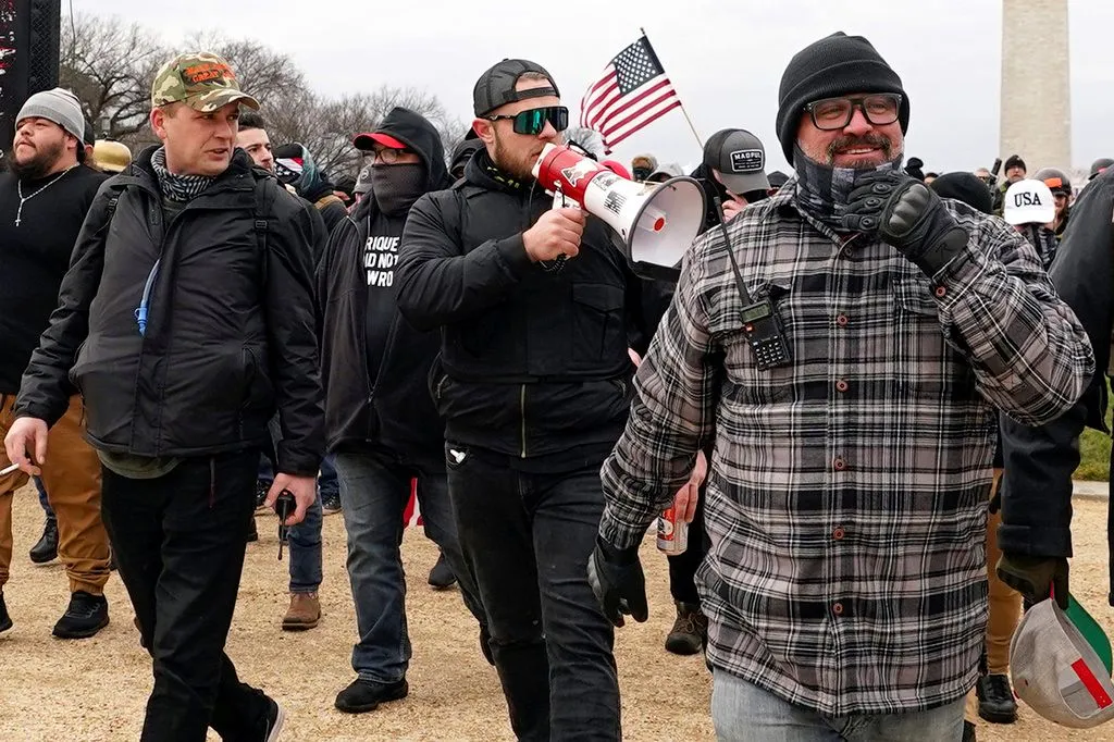 Judge grants DOJ’s motion to dismiss case against Proud Boys over Jan. 6
