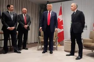 Over 100,000 Canadians sign petition for the removal of US ambassador