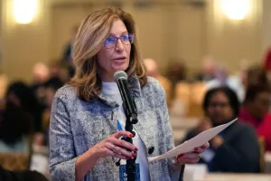 Iowa strikes back: Democrats in ‘wait and see’ mode to possible 2028 calendar protest