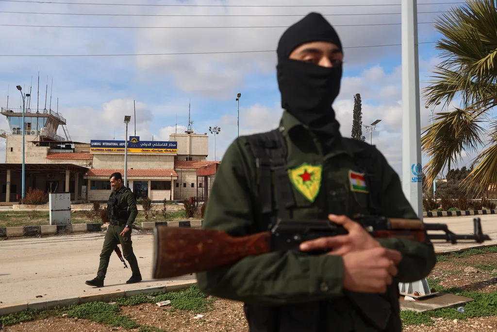 US celebrates breakthrough as Syrian paramilitary group dissolves, signaling ‘bright future’ for once-fractured state