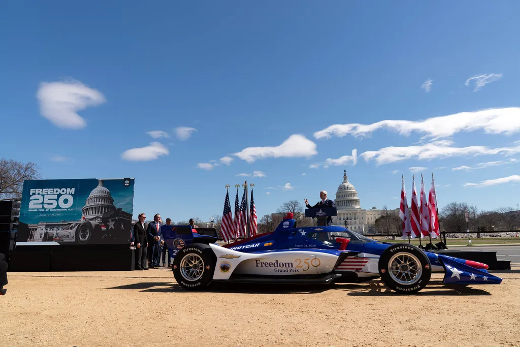 Metro launches limited-edition Smart Trip card for DC’s Grand Prix