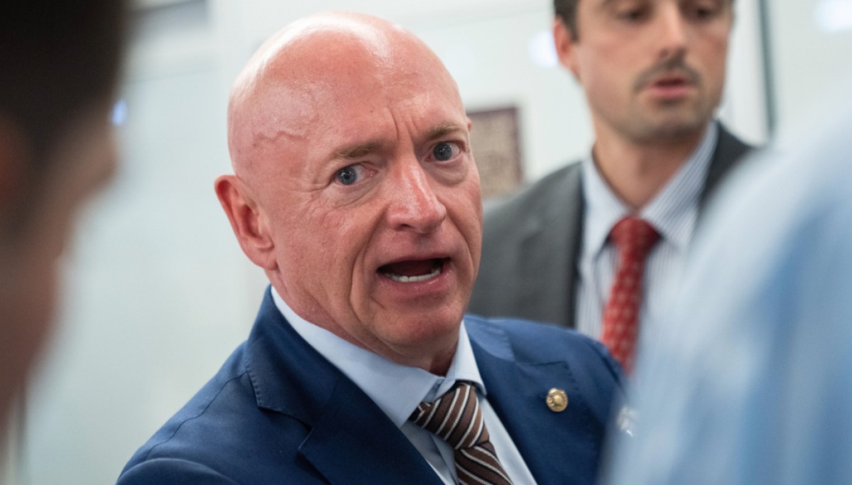 Senator Mark Kelly Hints at Retreat from Failing Iran Strategy: Nation in Peril!