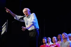 Bernie Sanders says he’s confident socialists can win in purple states