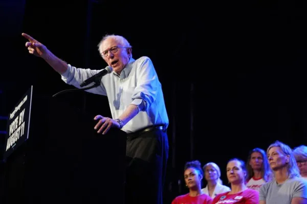 Bernie Sanders introduces bill to ban artificial superintelligence